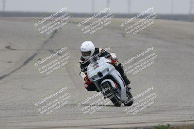 media/Nov-29-2025-TrackDaz (Sat) [[10ae2d9bce]]/B Group/Session 3 (Outside Grapevine)/